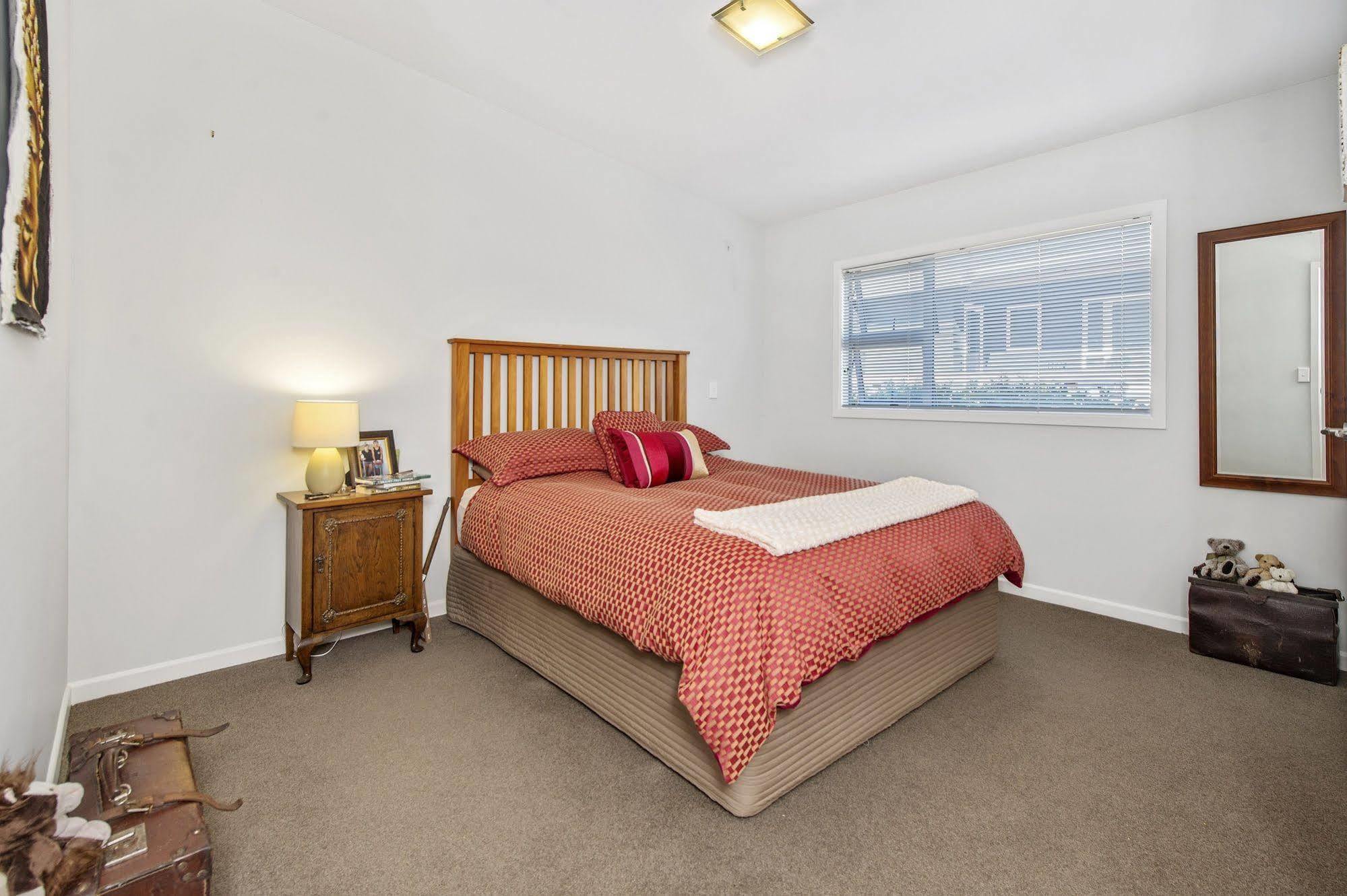 Lupin Lodge Bed & Breakfast Tauposee Exterior foto